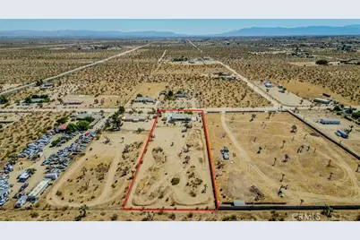 11940 Pacific, Phelan, CA 92371 - Photo 37