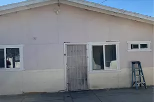 8196 Pepper Ave, Fontana, CA 92335 - Photo 9