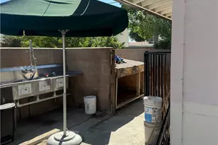 8196 Pepper Ave, Fontana, CA 92335 - Photo 15