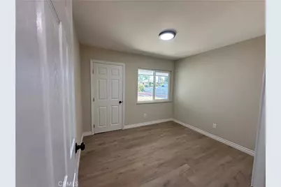560 W 10th Street, Perris, CA 92570 - Photo 11