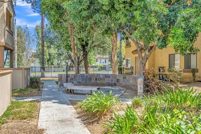 1140 W Blaine Street #201, Riverside, CA 92507 - Photo 11