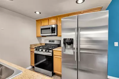 1140 W Blaine Street #201, Riverside, CA 92507 - Photo 9