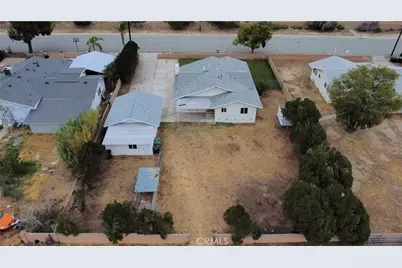 488 E Victory, Banning, CA 92220 - Photo 13
