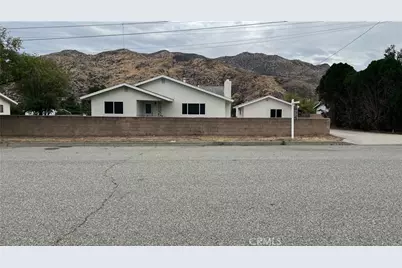 488 E Victory Avenue, Banning, CA 92220 - Photo 1