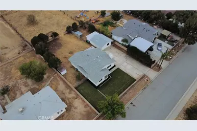 488 E Victory, Banning, CA 92220 - Photo 15