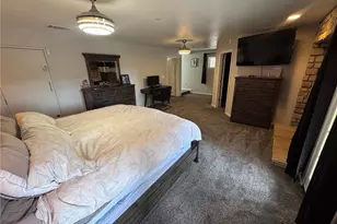 5260 Desert View Ln, Wrightwood, CA 92397 - Photo 53