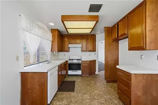 36892 Spanish Broom, Palmdale, CA 93550 - Photo 15
