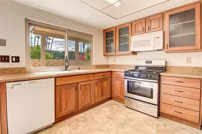 6624 Banyan, Riverside, CA 92506 - Photo 17