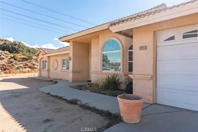 6890 Oak Hill Road, Oak Hills, CA 92344 - Photo 5