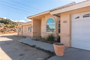 6890 Oak Hill Rd, Oak Hills, CA 92344 - Photo 5