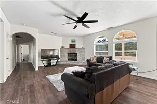 6890 Oak Hill Rd, Oak Hills, CA 92344 - Photo 9