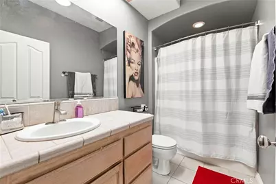 6890 Oak Hill Road, Oak Hills, CA 92344 - Photo 27