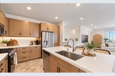 15901 Stresa, Fontana, CA 92336 - Photo 7