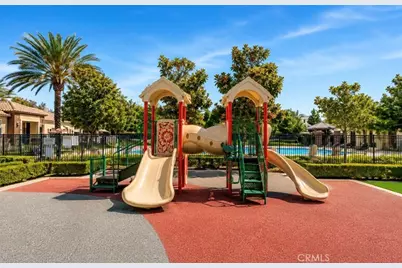 15901 Stresa, Fontana, CA 92336 - Photo 25