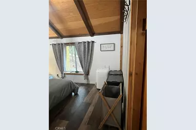 404 Mozumdar, Cedarpines Park, CA 92322 - Photo 47