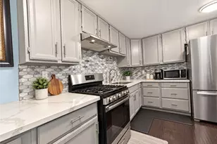 26297 Baseline, Highland, CA 92346 - Photo 3
