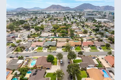 9771 Kaiser Court, Fontana, CA 92335 - Photo 43
