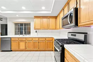1481 Genoa, San Jacinto, CA 92583 - Photo 9