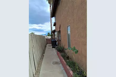 1796 Wilson, Perris, CA 92571 - Photo 15