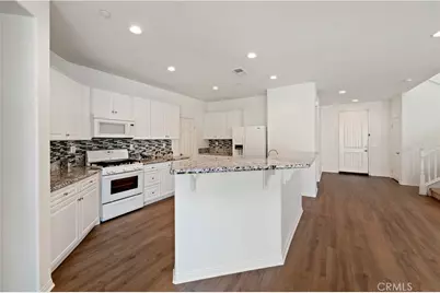 15834 Vienna, Fontana, CA 92336 - Photo 13