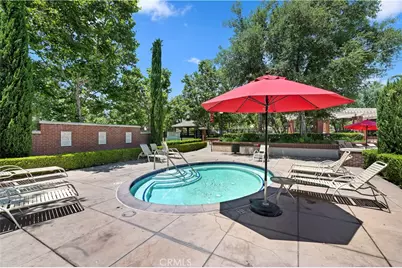 15834 Vienna, Fontana, CA 92336 - Photo 39