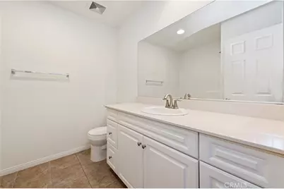 15834 Vienna, Fontana, CA 92336 - Photo 25