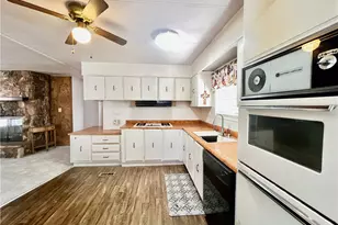 15181 Van Buren, Riverside, CA 92504 - Photo 9