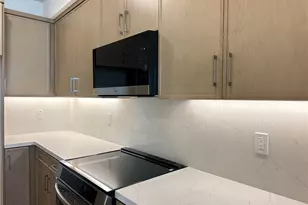 685 S Brea Blvd, Brea, CA 92821 - Photo 3