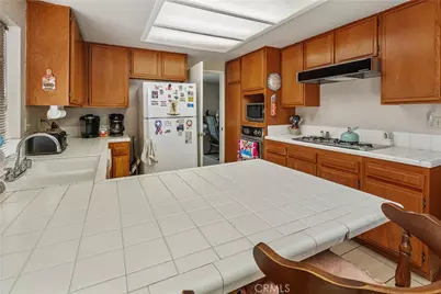 7800 Maria, Riverside, CA 92509 - Photo 19