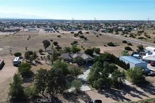 8026 Primrose Ave, Oak Hills, CA 92344 - Photo 37