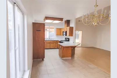 5333 W Norwich, Fresno, CA 93722 - Photo 7