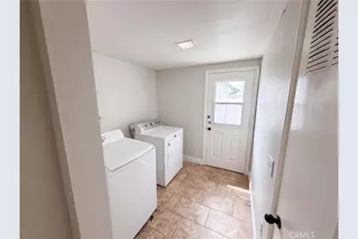 16515 Rosemary, Fontana, CA 92335 - Photo 9