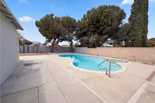 16515 Rosemary, Fontana, CA 92335 - Photo 17