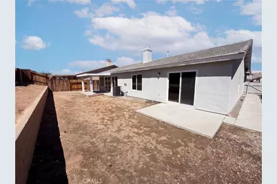13241 Cameron, Victorville, CA 92392 - Photo 5