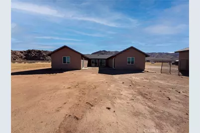 14100 Nightshade, Apple Valley, CA 92307 - Photo 5
