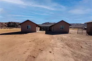 14100 Nightshade, Apple Valley, CA 92307 - Photo 5