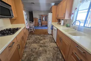 3945 Bradford, La Verne, CA 91750 - Photo 7