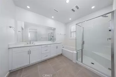 493 N Pinewood Avenue, Rialto, CA 92376 - Photo 3
