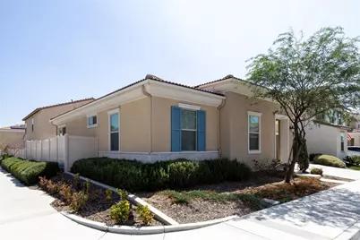 493 N Pinewood Avenue, Rialto, CA 92376 - Photo 13