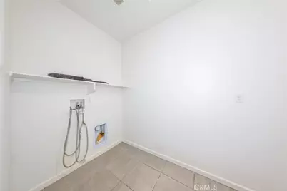 493 N Pinewood Avenue, Rialto, CA 92376 - Photo 21