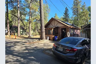 32909 Chipmunk, Running Springs, CA 92382 - Photo 5