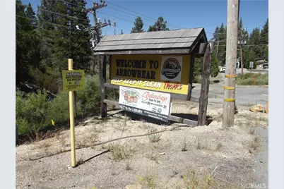 32909 Chipmunk, Running Springs, CA 92382 - Photo 3