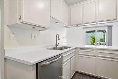 1375 Bouquet #D, Upland, CA 91786 - Photo 13