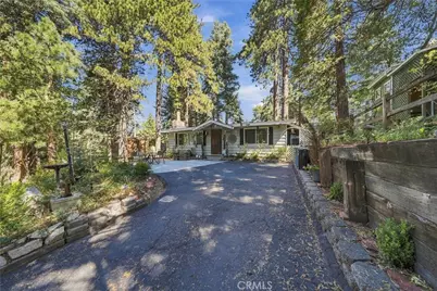 31430 Frontier, Running Springs, CA 92382 - Photo 3