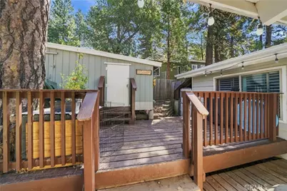 31430 Frontier, Running Springs, CA 92382 - Photo 23