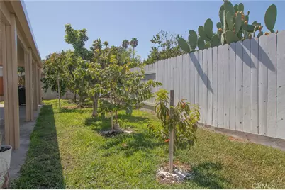 9229 Delano Drive, Riverside, CA 92503 - Photo 35