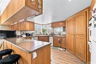 10210 Baseline, Rancho Cucamonga, CA 91701 - Photo 7