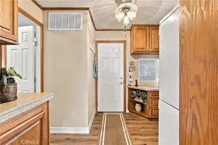10210 Baseline, Rancho Cucamonga, CA 91701 - Photo 15
