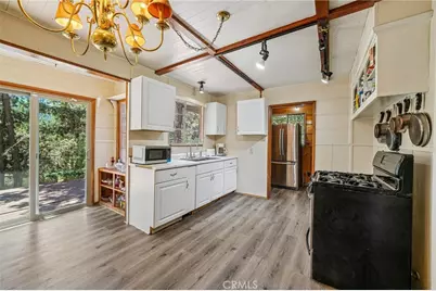 42795 Cougar, Big Bear Lake, CA 92315 - Photo 15