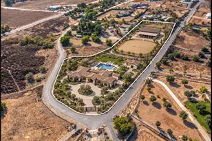 36555 Summitville, Temecula, CA 92592 - Photo 1